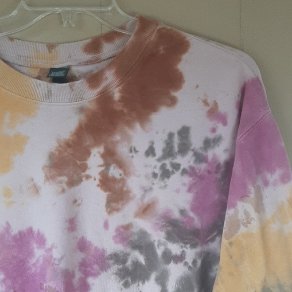 Wild Fable Women's M Multicolor Tie-Dye Crewneck Sweat Shirt - Picture 4 of 12